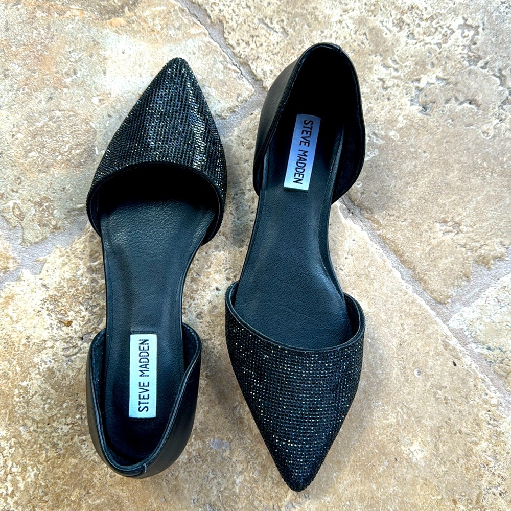 Steve Madden Black Rhinestonel Flats Sz 8